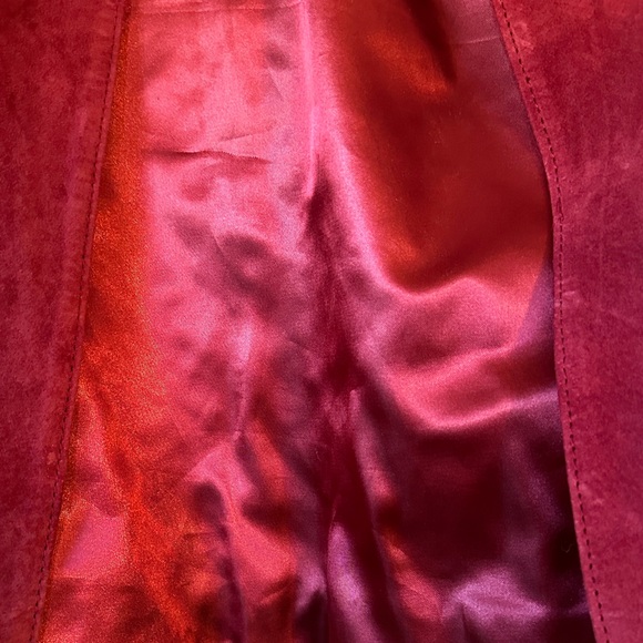 Neiman Marcus Red Leather/Suede Women's Button Jacket - Picture 6 of 10